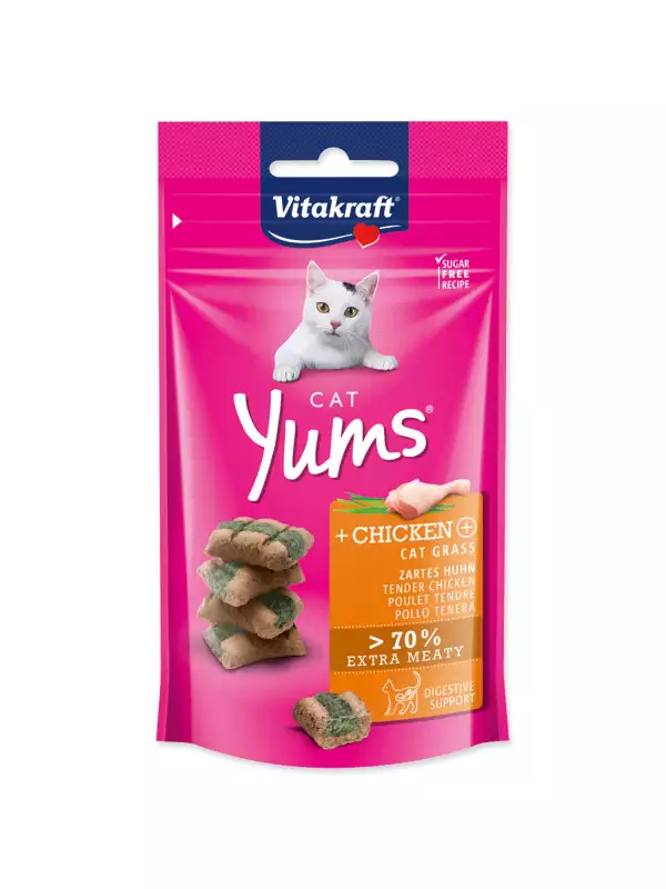 Pochoutka Vitakraft Cat Yums kuře, s kočičí trávou 40g