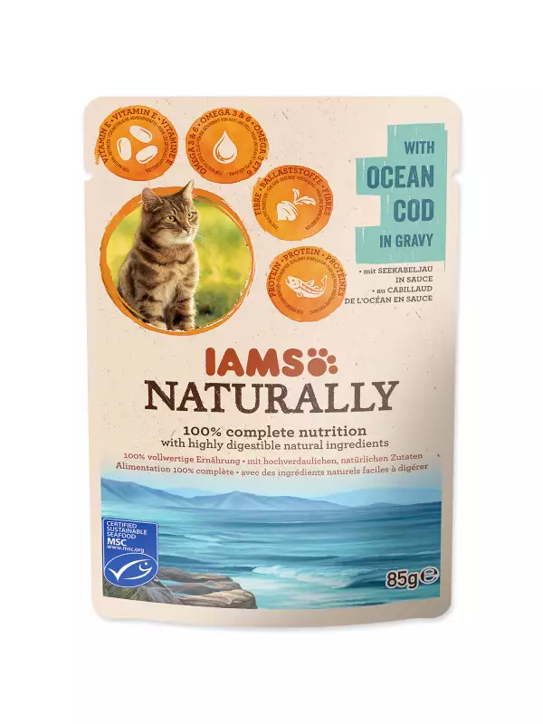 Kapsička IAMS Naturally Adult treska v omáčce 85g